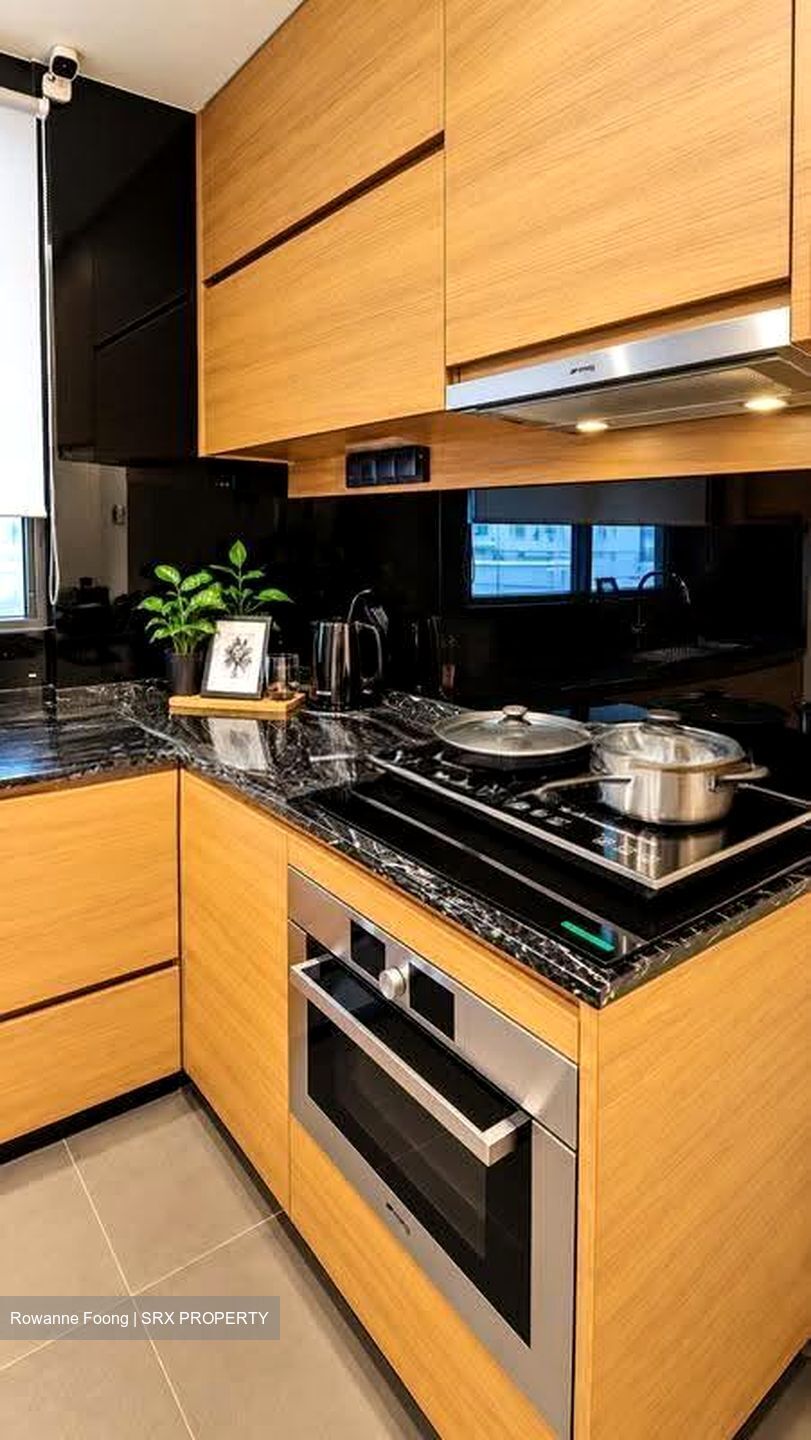 The Bayshore (D16), Condominium #633418451